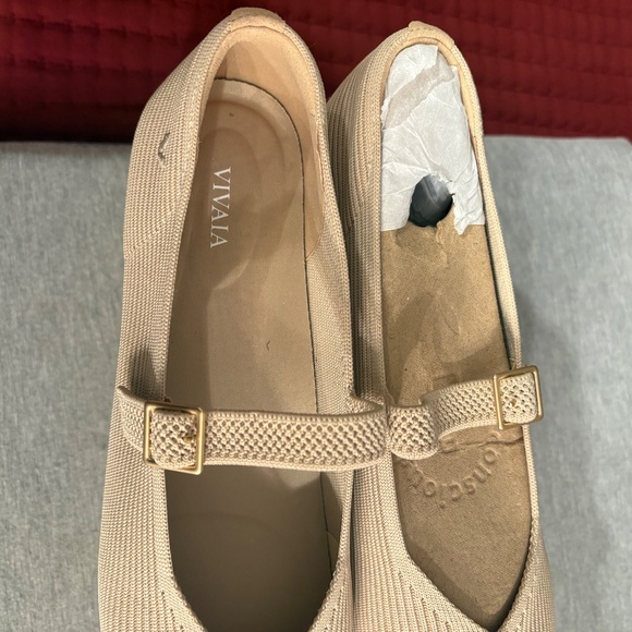 Vivaia Flat Shoes - Picture 6 of 8